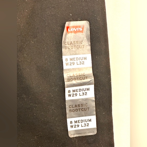Woman’s Levi’s Black Classic Bootcut Jean Size 8, W 29,L32 - Picture 12 of 12